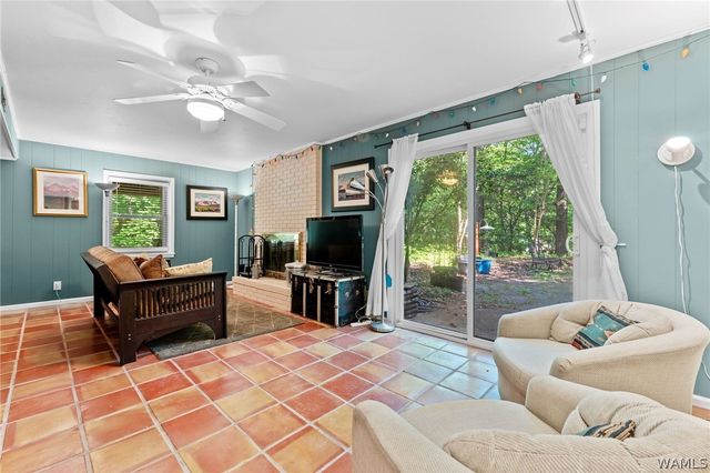 335 Woodridge, Tuscaloosa, AL 35406