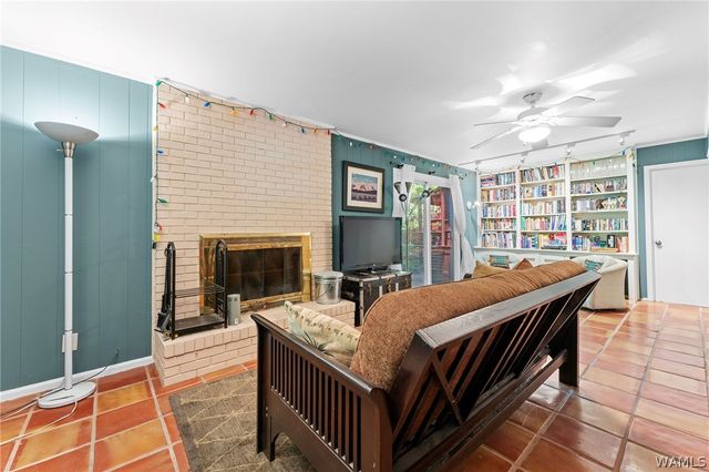 335 Woodridge, Tuscaloosa, AL 35406