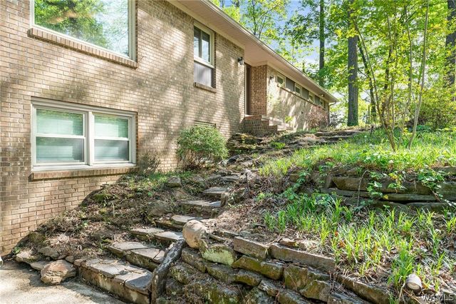 335 Woodridge, Tuscaloosa, AL 35406