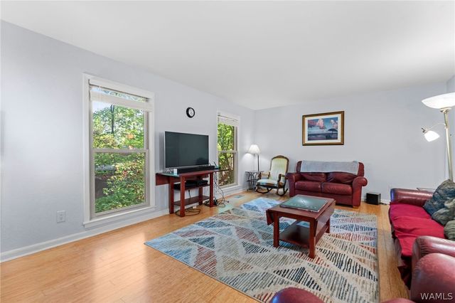 335 Woodridge, Tuscaloosa, AL 35406