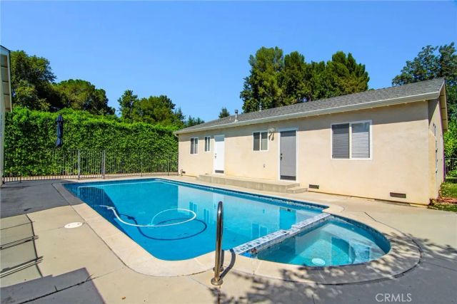 22839 Dolorosa Street, Woodland Hills, CA 91367