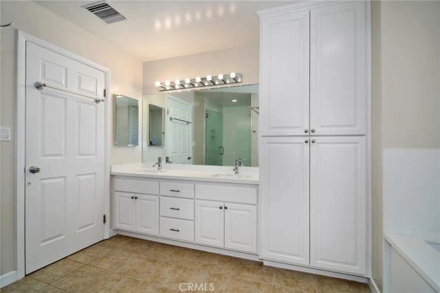 22839 Dolorosa Street, Woodland Hills, CA 91367