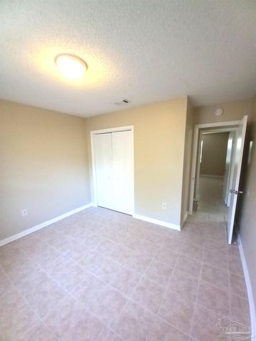 11 N Stillman St, Pensacola, FL 32505