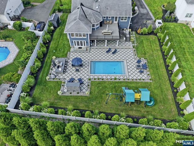 6 Dahl Drive, Montville Township, NJ 07045