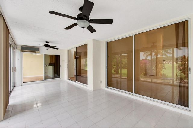 6071 Greenspointe Drive, Boynton Beach, FL 33437