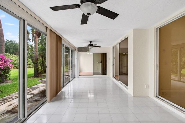 6071 Greenspointe Drive, Boynton Beach, FL 33437