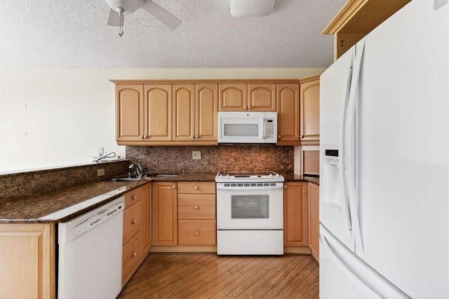 6071 Greenspointe Drive, Boynton Beach, FL 33437