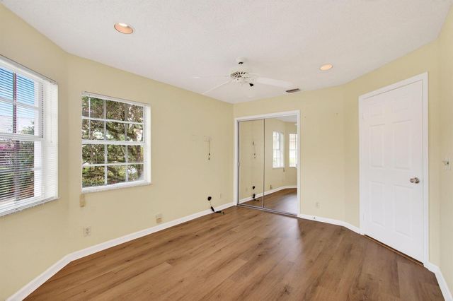 6071 Greenspointe Drive, Boynton Beach, FL 33437