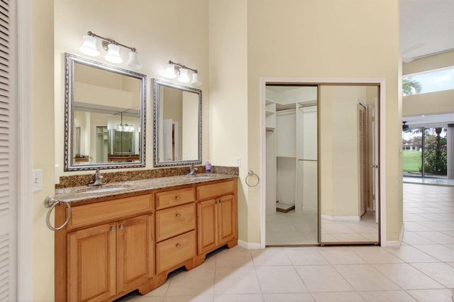 6071 Greenspointe Drive, Boynton Beach, FL 33437