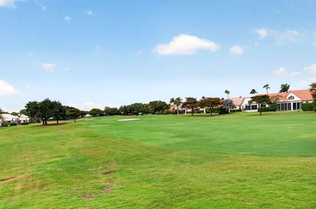 6071 Greenspointe Drive, Boynton Beach, FL 33437