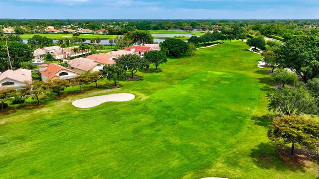 6071 Greenspointe Drive, Boynton Beach, FL 33437