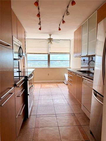 18051 Biscayne Blvd 1905, Aventura, FL 33160