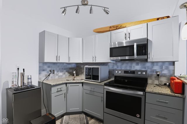 1529 Bayswater Lane, Cicero, IN 46034