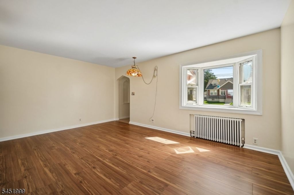 9 6Th St, Fair Lawn Boro, NJ 07410 — photo 4