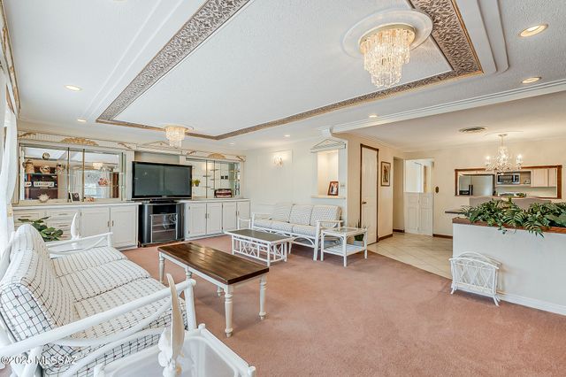 272 W Cumaro Drive, Green Valley, AZ 85614