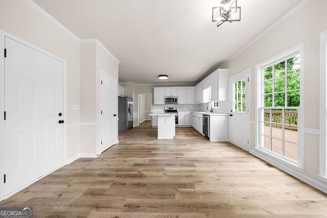 5063 India Lake Drive, Acworth, GA 30102