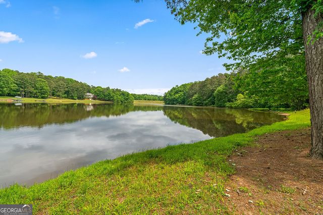 5063 India Lake Drive, Acworth, GA 30102
