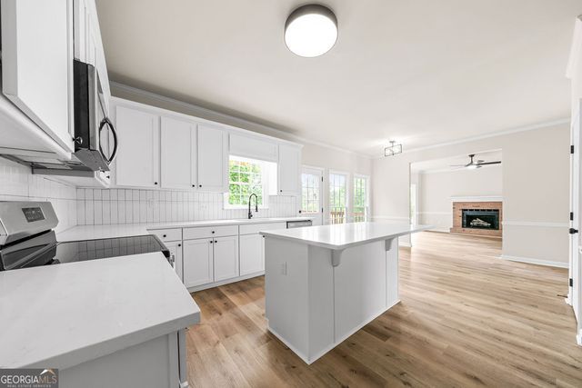 5063 India Lake Drive, Acworth, GA 30102