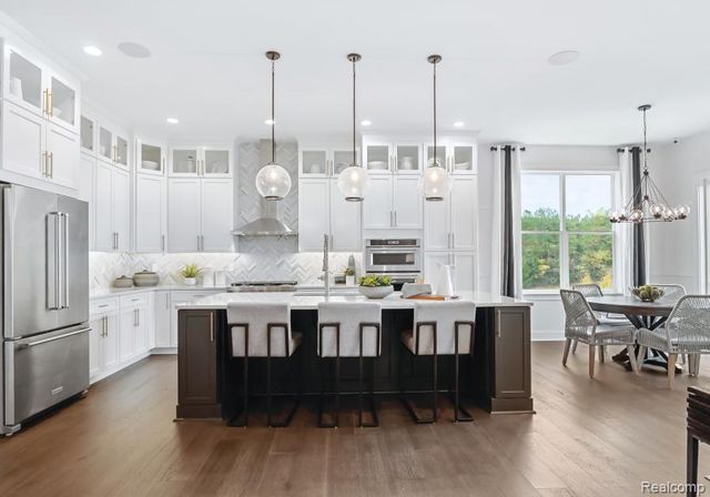 7893 Arimoore Drive, West Bloomfield, MI 48322