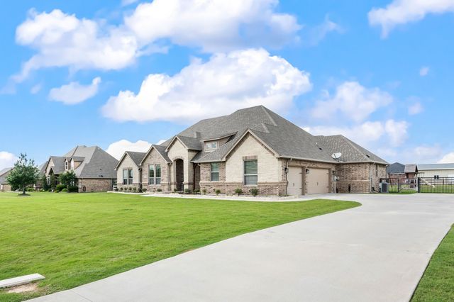 13310 Mcallen Lane, Justin, TX 76247