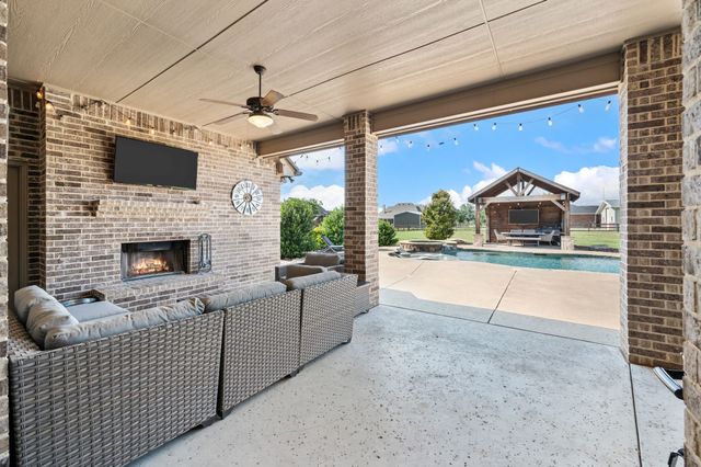 13310 Mcallen Lane, Justin, TX 76247