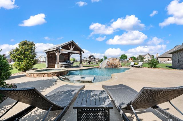 13310 Mcallen Lane, Justin, TX 76247