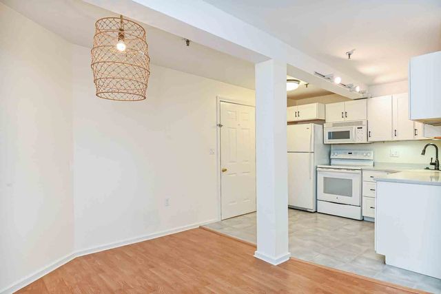 90 Fleet St Apt 3-5, Portsmouth, NH 03801