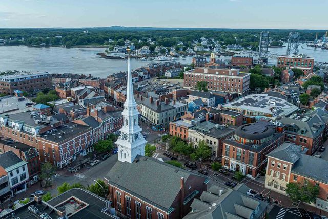 90 Fleet St Apt 3-5, Portsmouth, NH 03801
