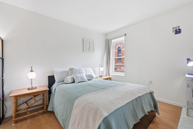 90 Fleet St Apt 3-5, Portsmouth, NH 03801