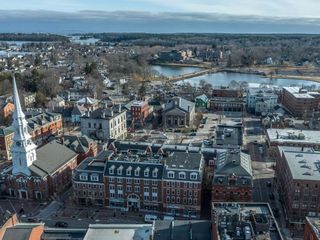 90 Fleet St Apt 3-5, Portsmouth, NH 03801