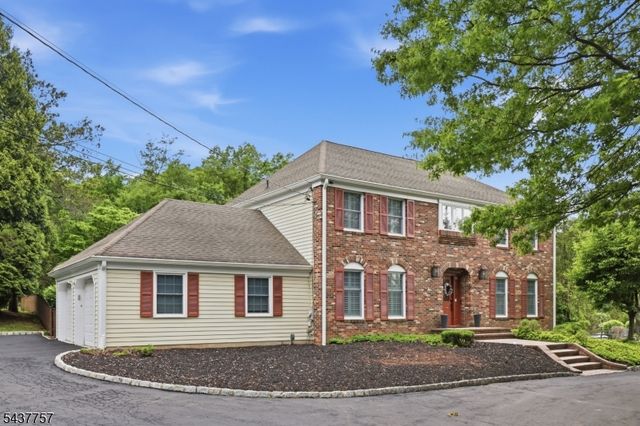 863 Papen Rd, Bridgewater Twp., NJ 08807