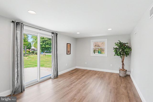 930 HAMILTON STREET, Carlisle, PA 17013