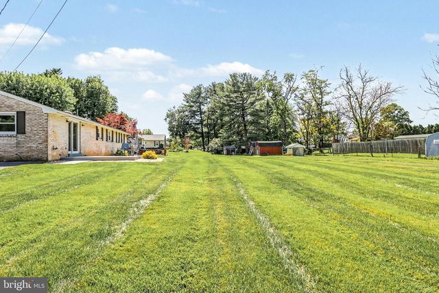 930 HAMILTON STREET, Carlisle, PA 17013