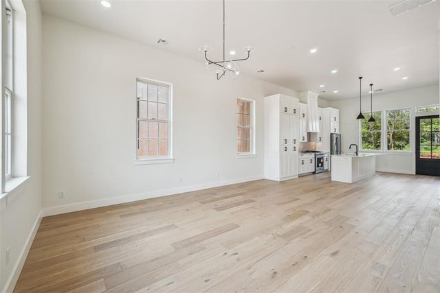 18829 Selah Way, Norman, OK 73072