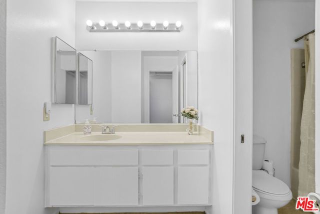 20134 Leadwell Street 156, Winnetka (los Angeles), CA 91306