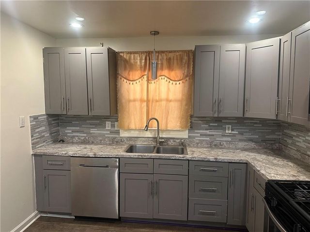 1523 Sagewood Circle, Stone Mountain, GA 30083