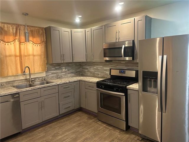 1523 Sagewood Circle, Stone Mountain, GA 30083