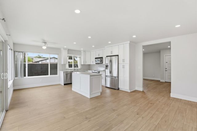 7310 Sunwood Way, Citrus Heights, CA 95621