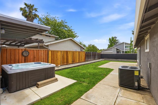7310 Sunwood Way, Citrus Heights, CA 95621