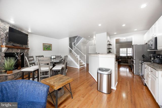 172 PENNS MANOR DR, Kennett Square, PA 19348