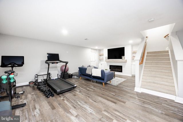 172 PENNS MANOR DR, Kennett Square, PA 19348