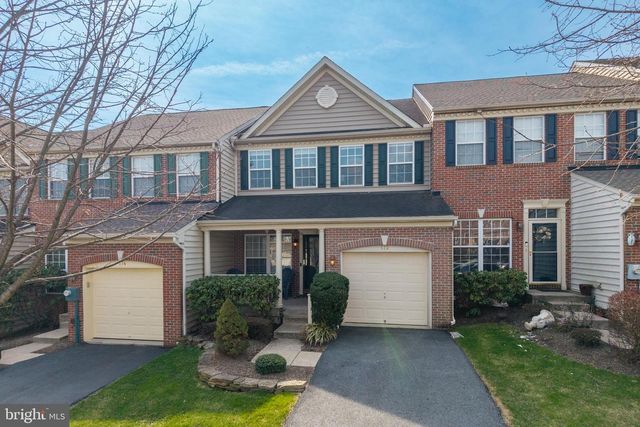 172 PENNS MANOR DR, Kennett Square, PA 19348