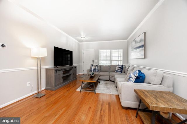 172 PENNS MANOR DR, Kennett Square, PA 19348