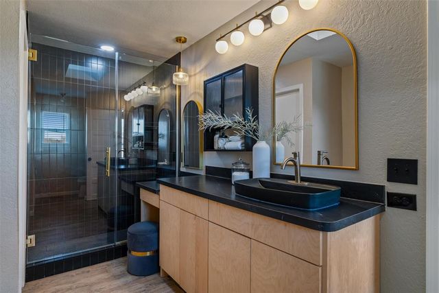 17013 Applebrook Drive, Edmond, OK 73012