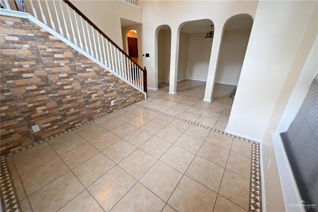 2316 Fairmont Avenue, Mcallen, TX 78504