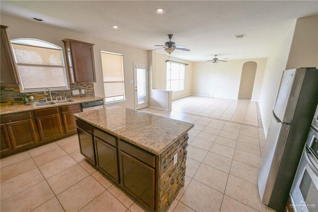 2316 Fairmont Avenue, Mcallen, TX 78504