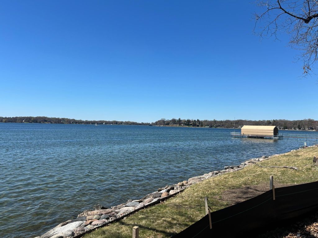 4410 Manitou Road, Tonka Bay, MN 55331 — photo 5
