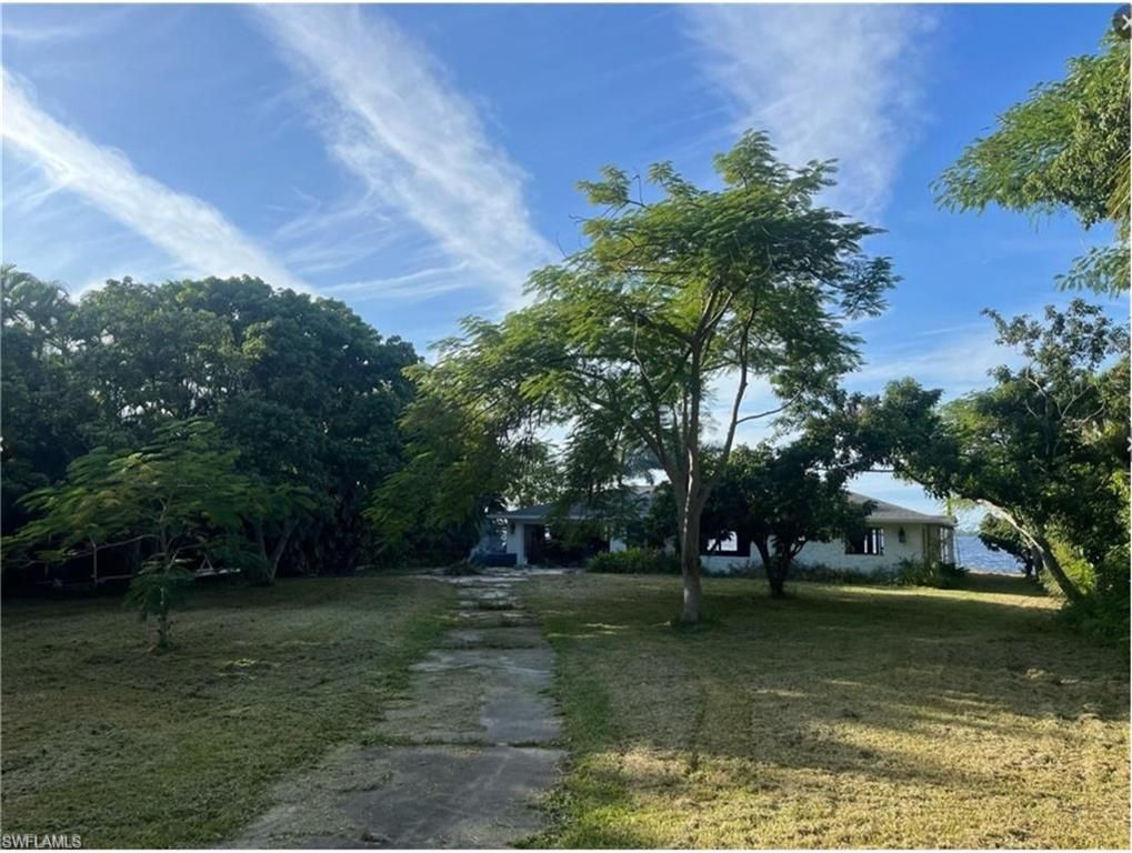 4449 E Riverside DR, FORT MYERS, FL 33905 — photo 4