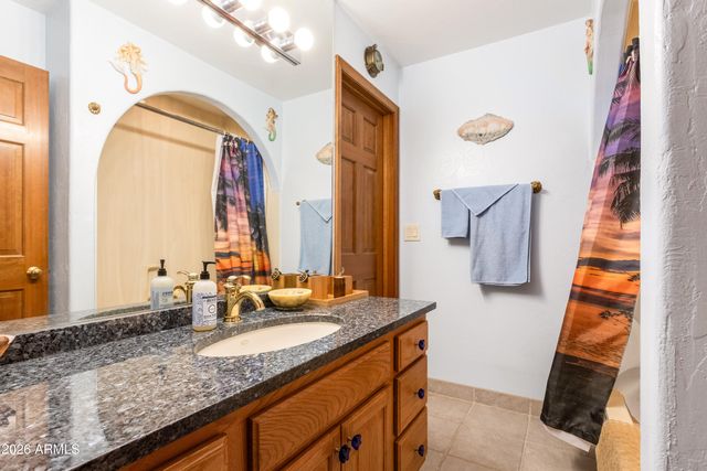 4220 N FERNHILL Circle, Tucson, AZ 85750