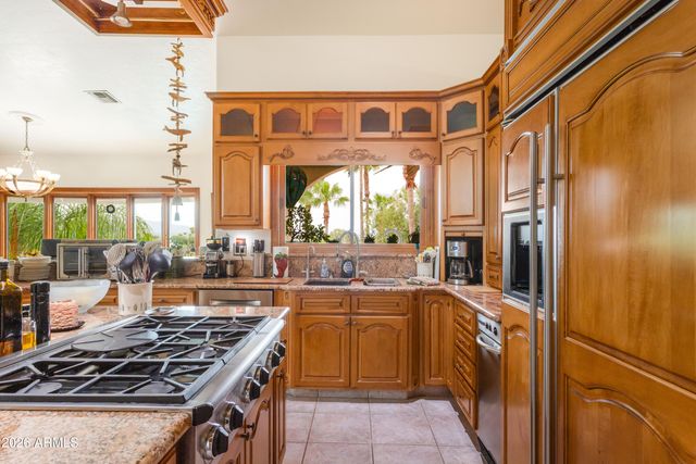 4220 N FERNHILL Circle, Tucson, AZ 85750